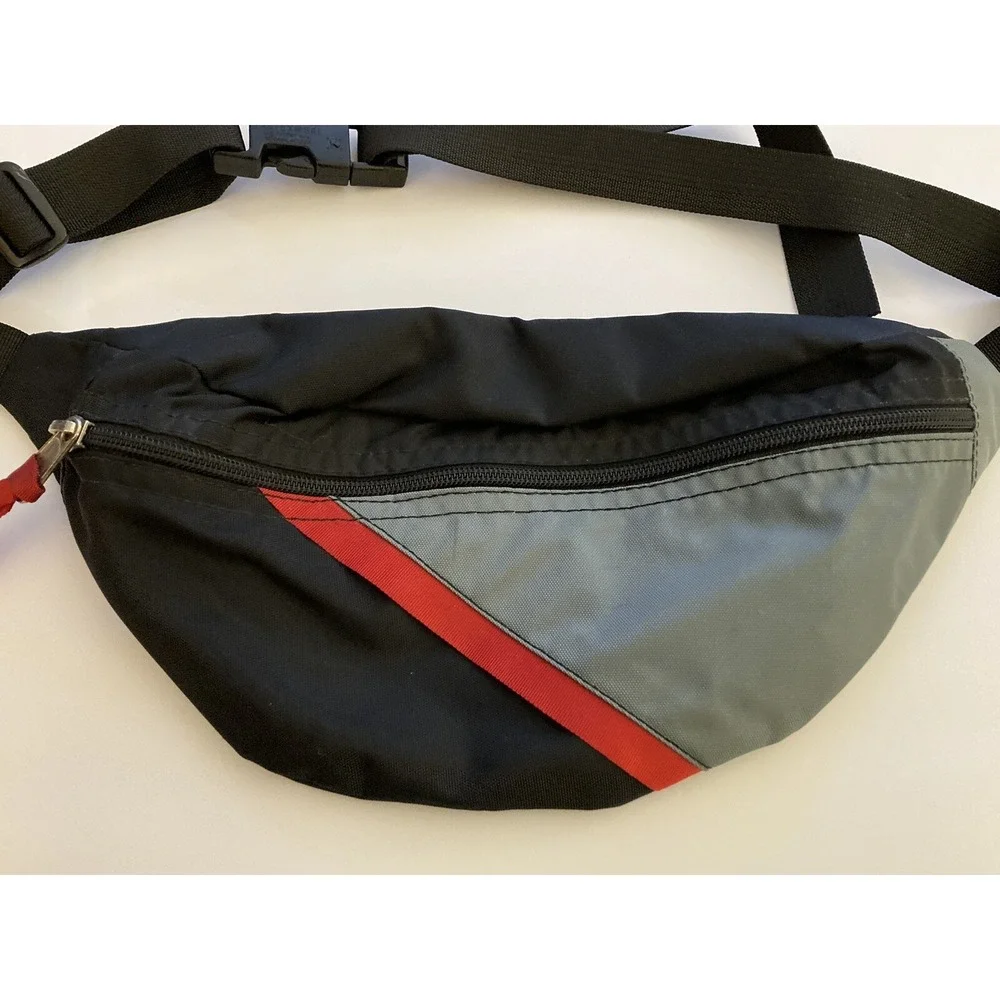 Vintage LL Bean Nylon Fanny Pack Waist Belt Bag Zippered Pockets Made in USA - Picture 2 of 10